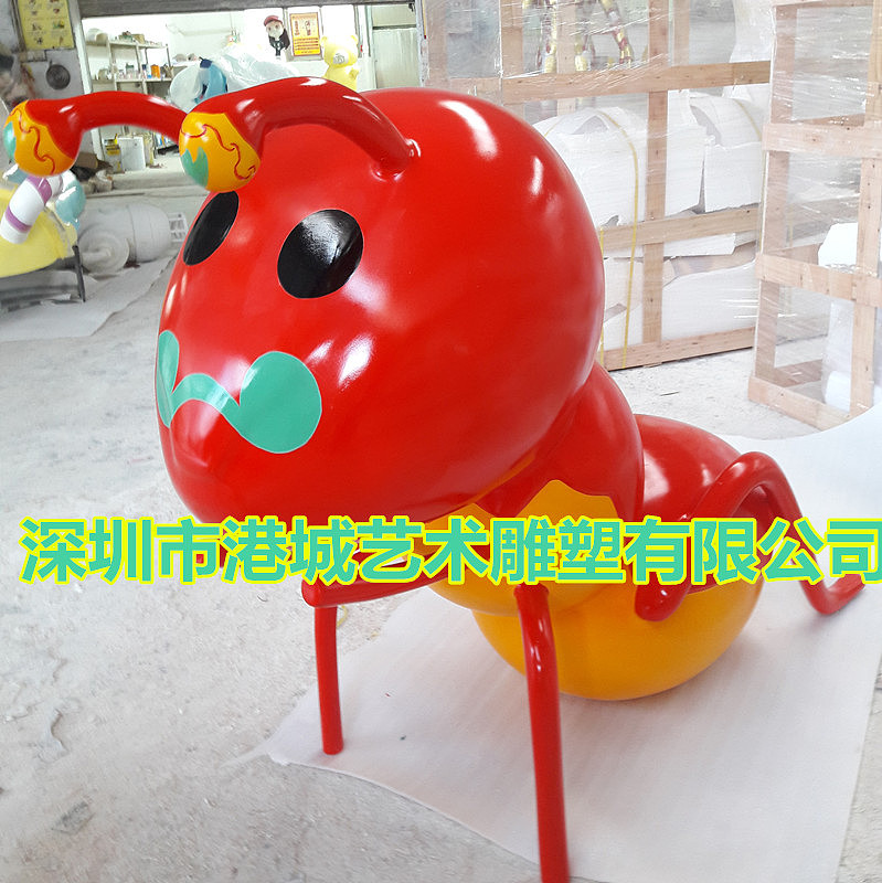 广场合影仿真蚂蚁雕像景观昆虫类玻璃钢雕塑定制哪家好
