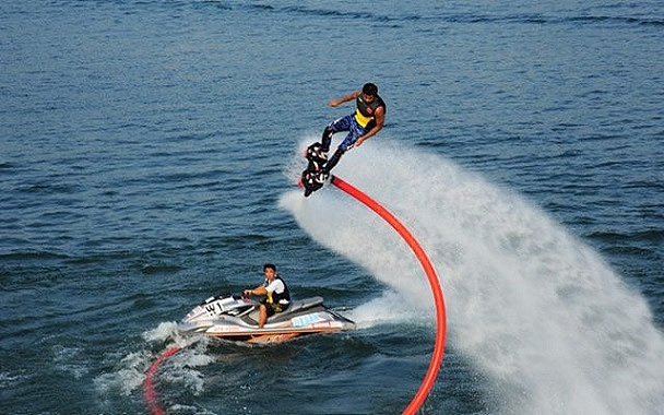 水上乐园空中飞人游乐装置水上飞人娱乐设备租赁