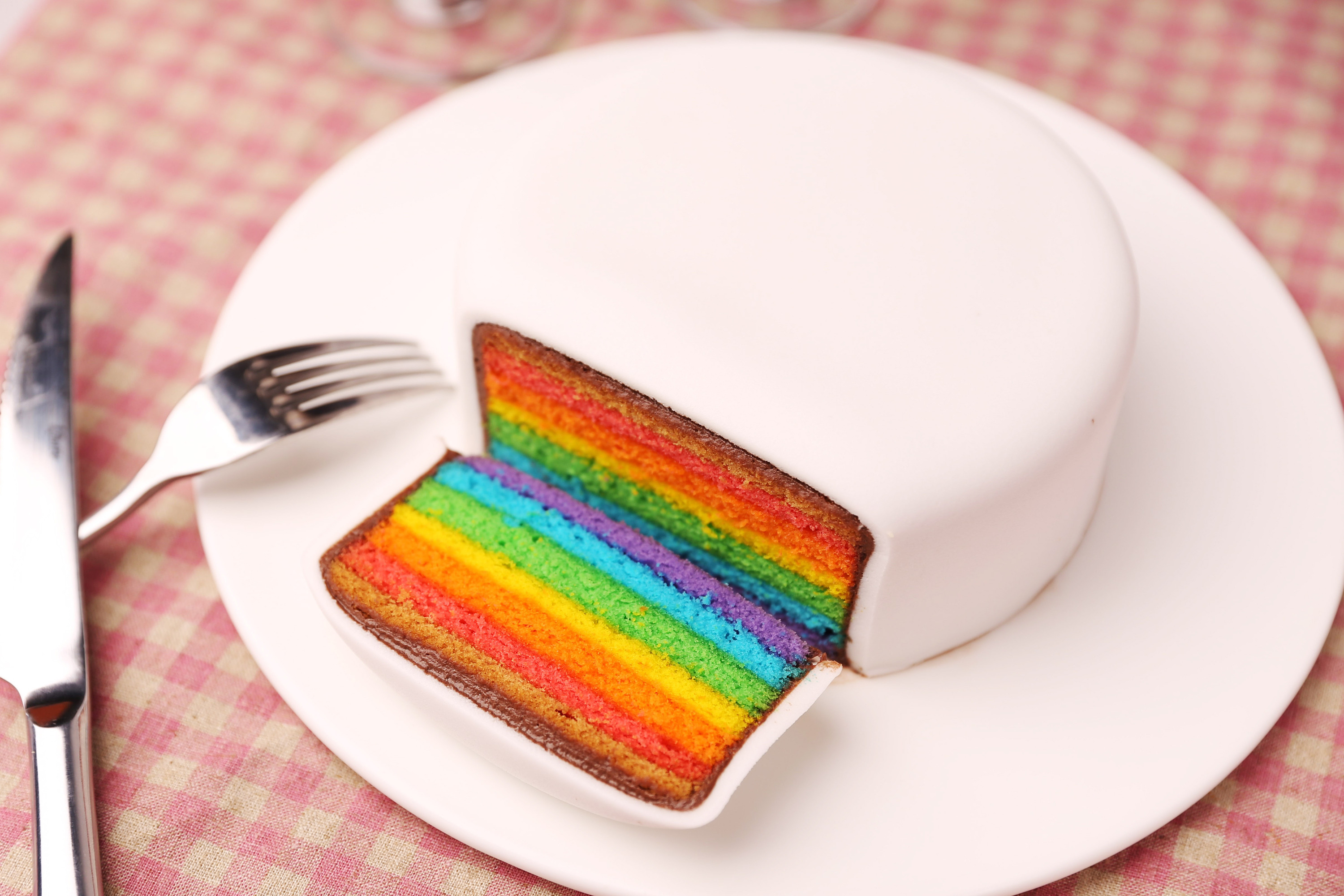 彩虹蛋糕怎么做_彩虹蛋糕的做法_豆果美食
