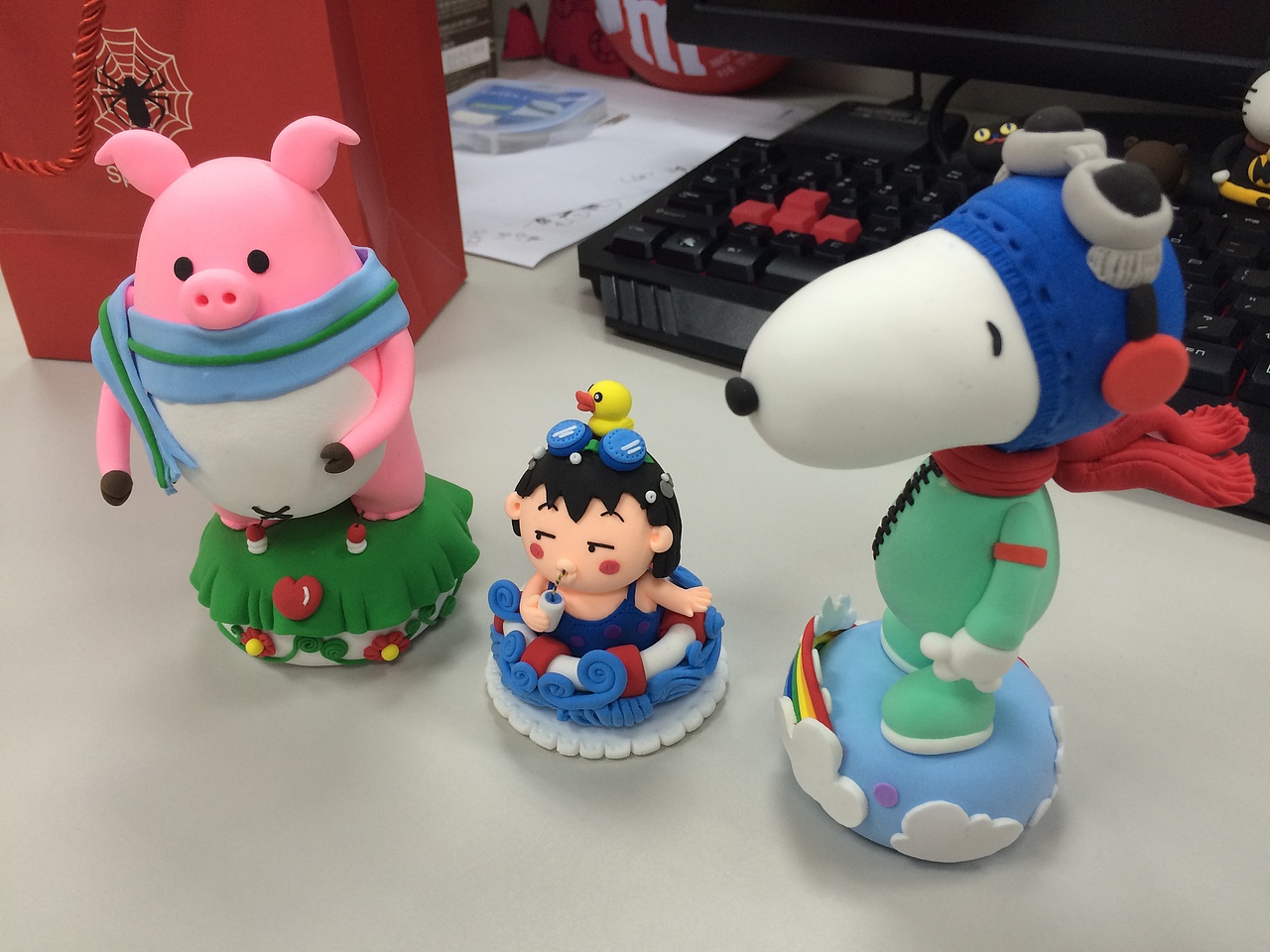 纸粘土，SNOOPY,戴围巾的小猪，summer樱桃小丸子（图ZMjk0MTcxODg=） - 手办/模玩 - 站酷设计师why兔原创素材 - 站酷ZCOOL