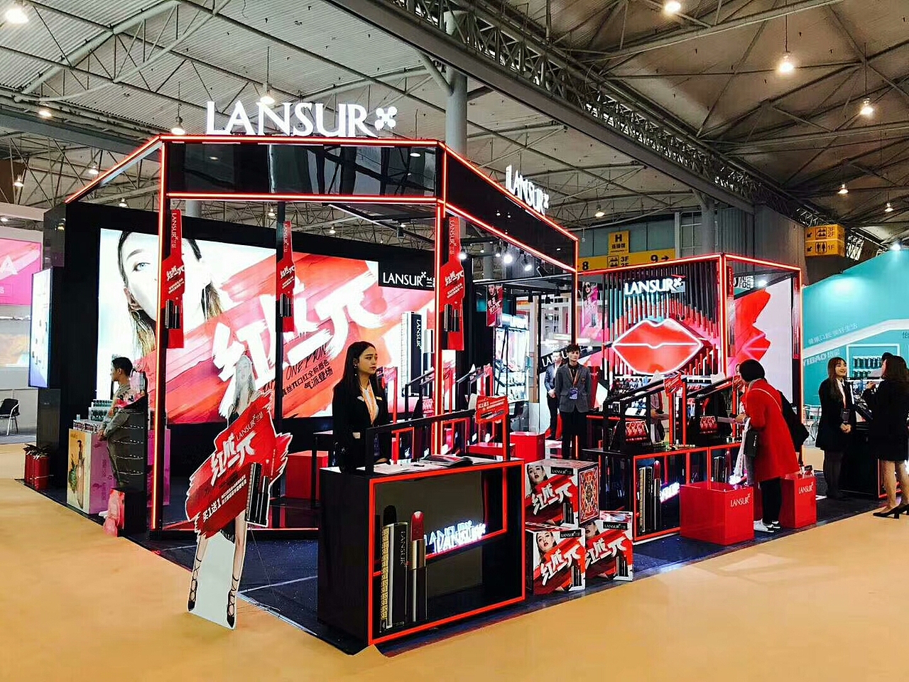 红色风暴（图ZOTg3MTAxMjg=） - 建筑/空间 - 站酷设计师加酷设计空间原创素材 - 站酷ZCOOL