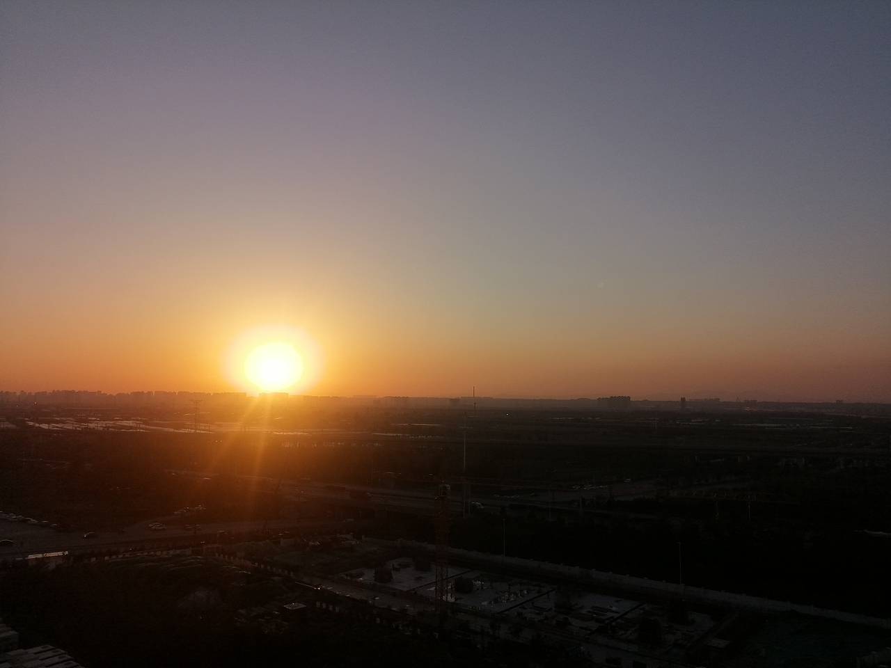 夕阳红日（图ZMjE1ODk5OTQ0） - 风光摄影 - 站酷设计师会飞的企鹅ayy原创素材 - 站酷ZCOOL