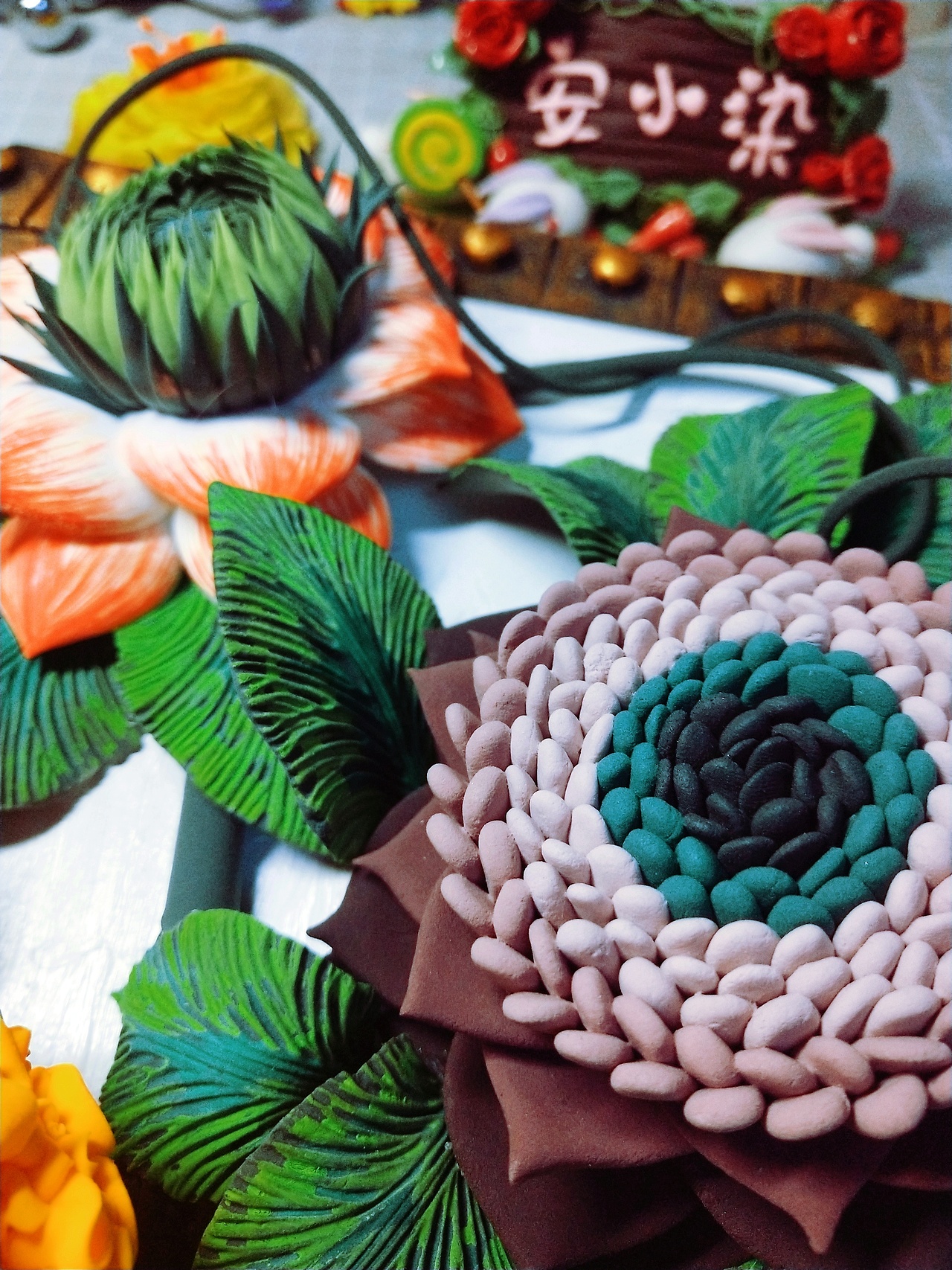 黏土浮雕花卉《闺》