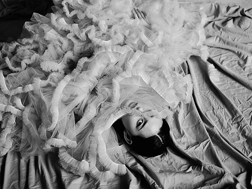 封面拍攝 | 西落（個人主頁-ZNTIzMDk5MzY=） - 人像攝影 - 站酷設(shè)計師REBORN_OK原創(chuàng)素材 - 站酷ZCOOL