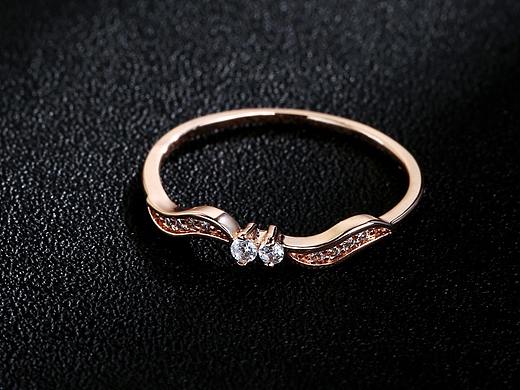 饰品（个人主页-ZMzI2MTI1NTI=） - 产品摄影 - 站酷设计师路上的影子原创素材 - 站酷ZCOOL