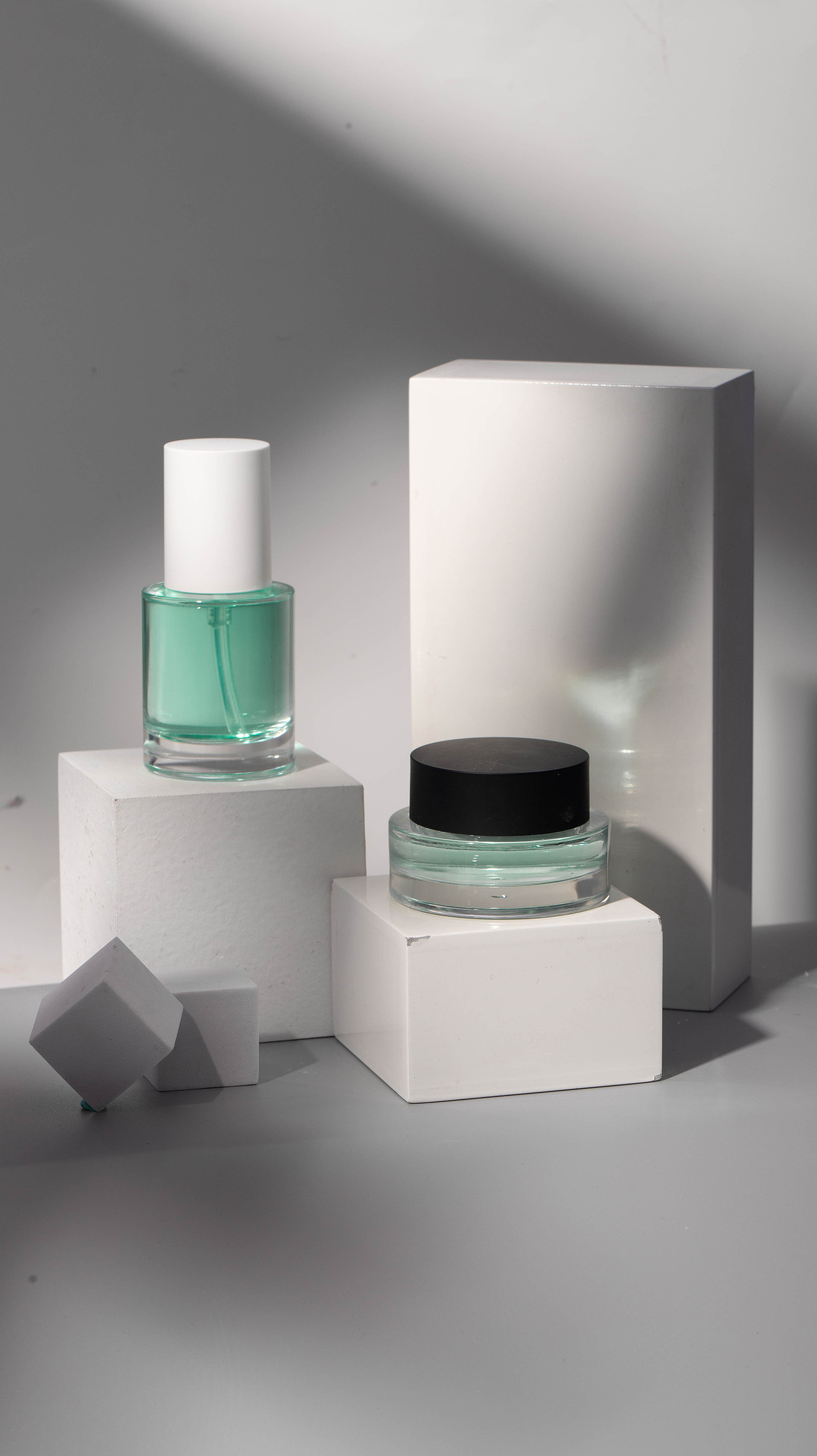 化妝品（圖ZMjkxNjcwMjI0） - 修圖/后期 - 站酷設(shè)計(jì)師扶阿北原創(chuàng)素材 - 站酷ZCOOL