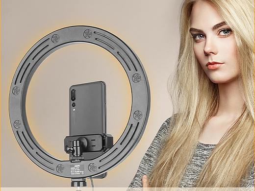 美颜灯（个人主页-ZNTM2NTg4MTY=） - 产品摄影 - 站酷设计师昨日青空刮簌雨原创素材 - 站酷ZCOOL