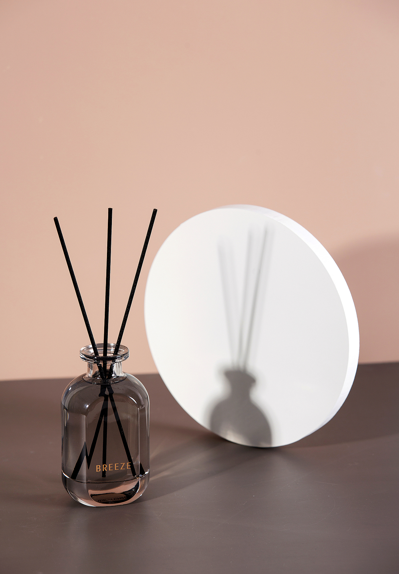 香薰（圖ZMjU2NzI2MzM2） - 產(chǎn)品攝影 - 站酷設(shè)計師HAORUISTUDIO原創(chuàng)素材 - 站酷ZCOOL