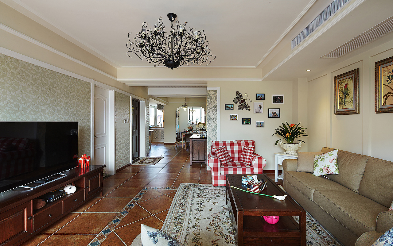 沈阳方林装饰龙湖西府原著150平港式风格装修案例图