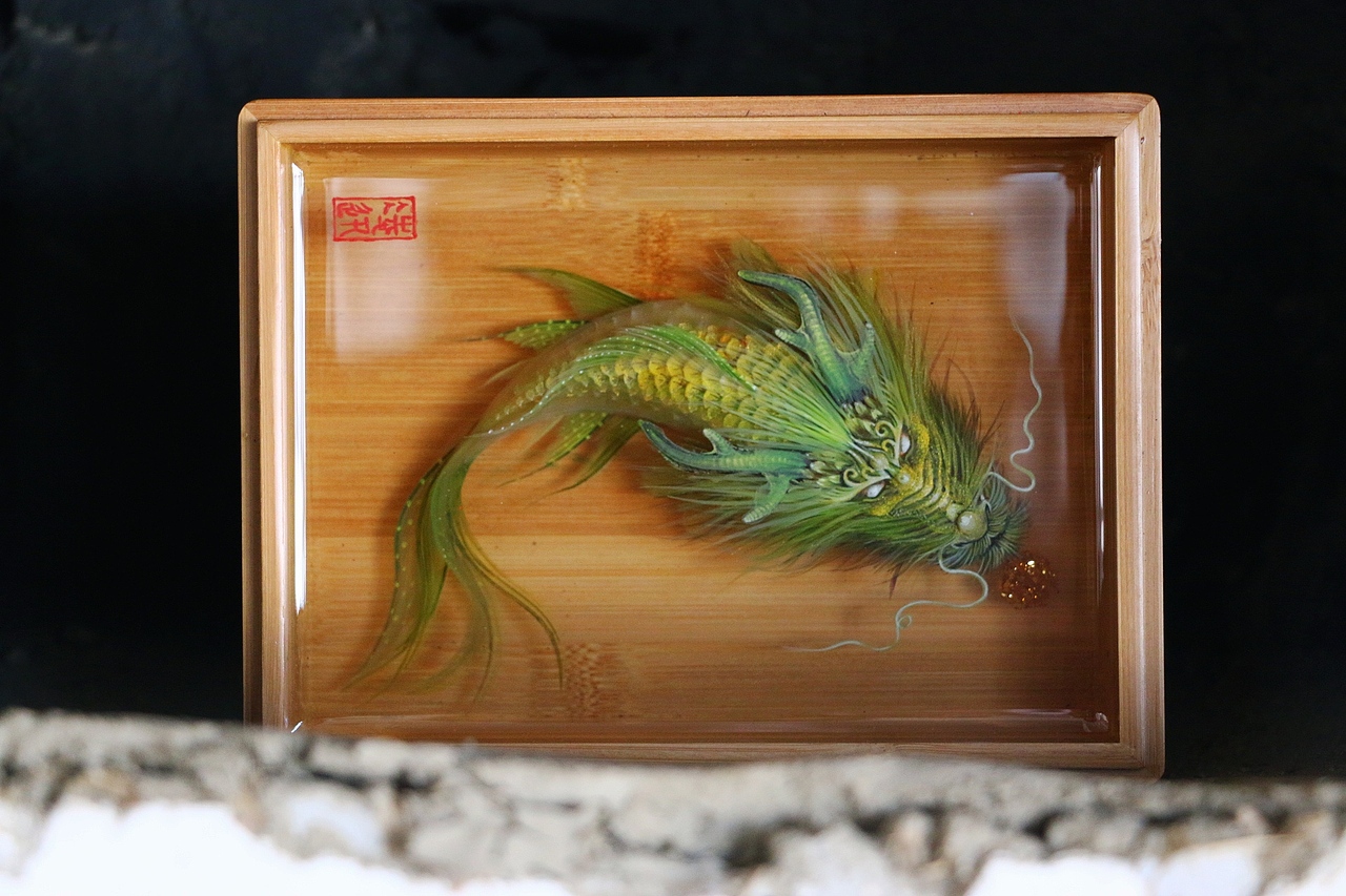《鳌鱼》《遛浪地球》四月树脂画（图ZMjA1MjcxODQ4） - 其他手工艺 - 站酷设计师跃然脂上原创素材 - 站酷ZCOOL