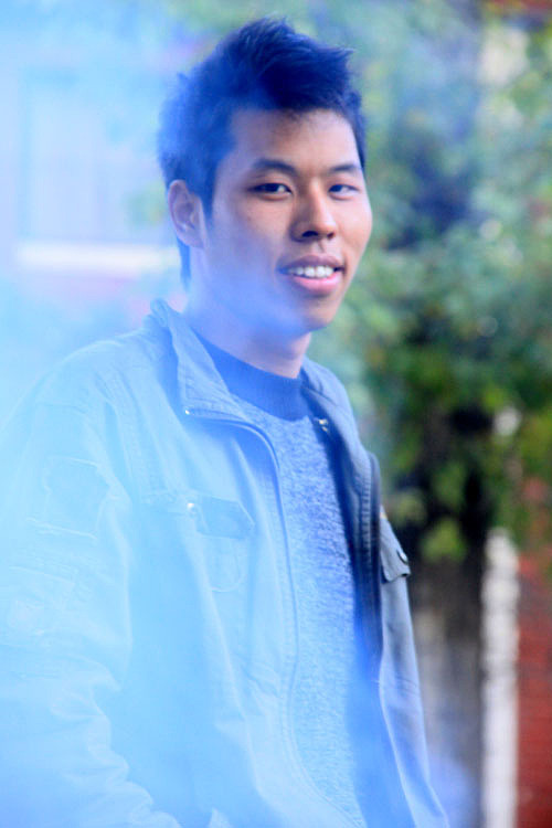 人物外景拍摄 逆光摄影（图ZMTgwMDk0NA==） - 人像摄影 - 站酷设计师bobofoto原创素材 - 站酷ZCOOL