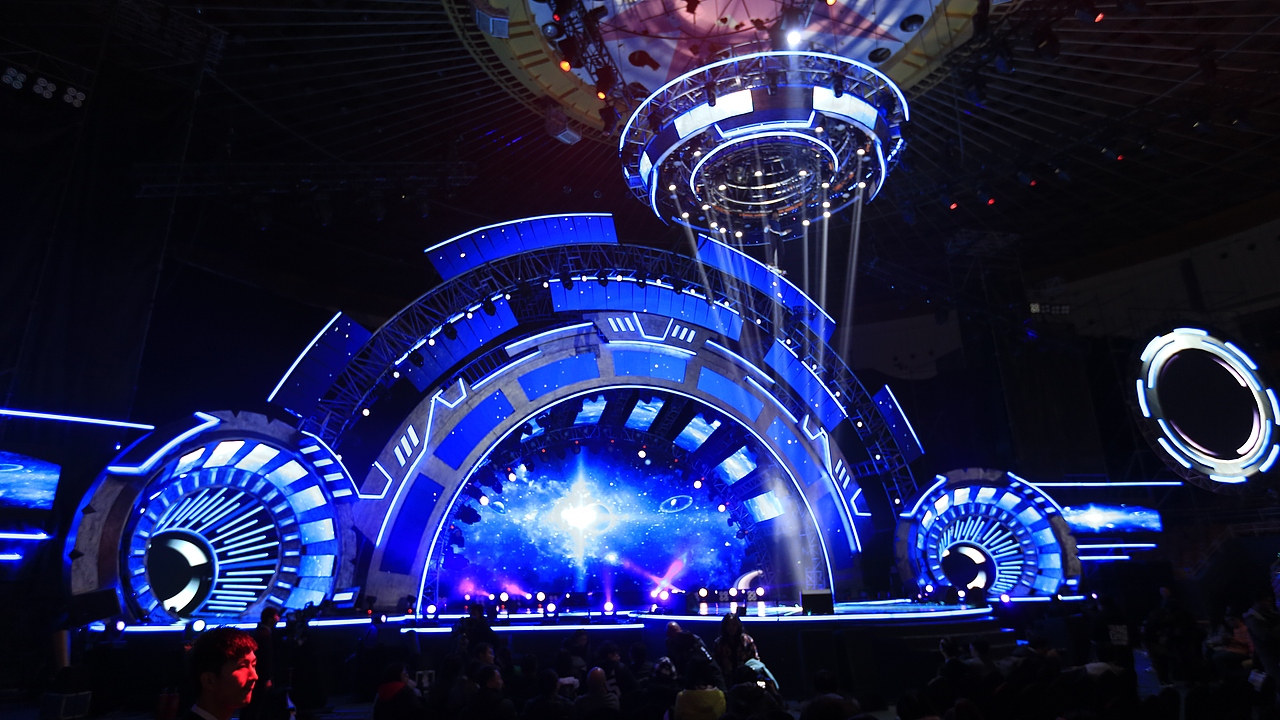 2014年优酷土豆网YC青春的选择颁奖典礼—舞台美术设计