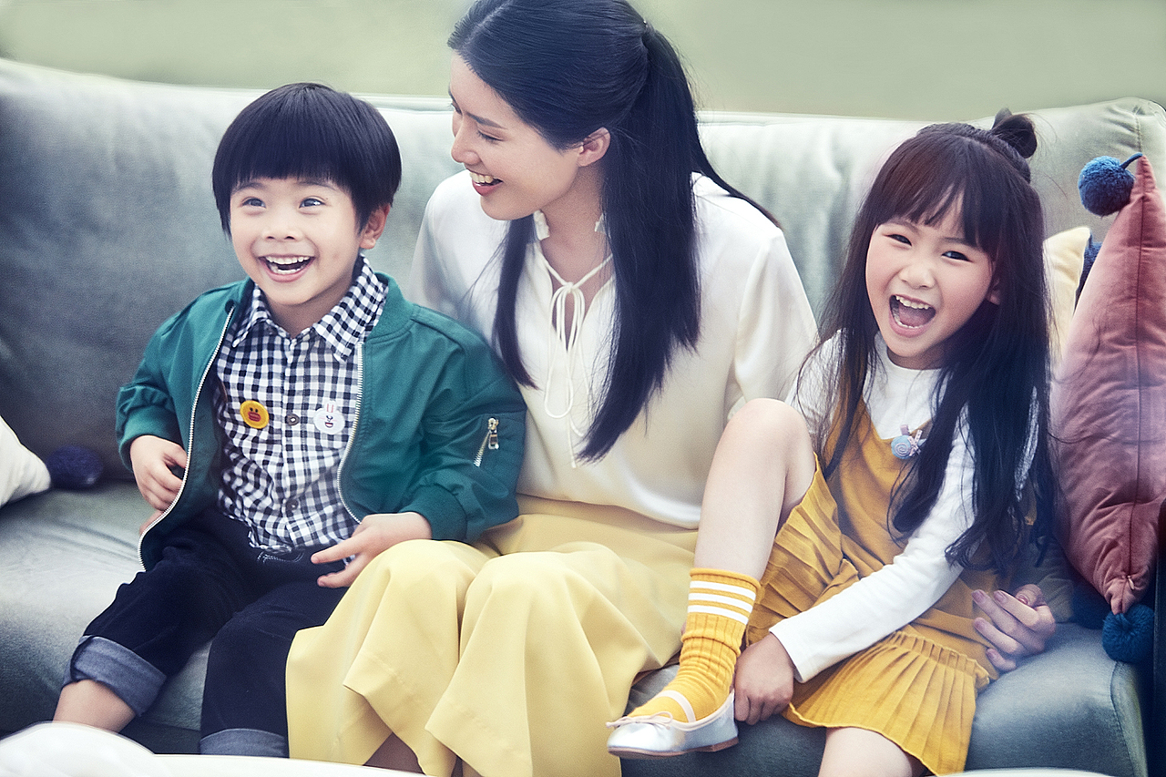 七彩摇篮形象片（图ZMTQ4NDA3MDI0） - 修图/后期 - 站酷设计师jones727原创素材 - 站酷ZCOOL