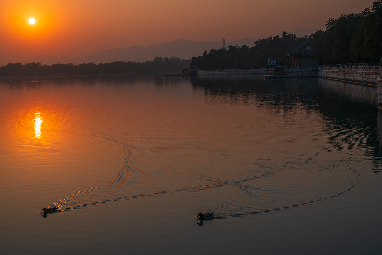 颐和园美景照