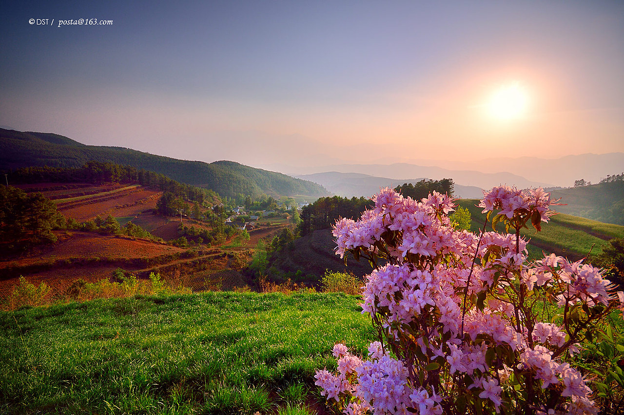 佛国巡礼-再回云南：官渡古镇，东寺塔，红土地（图ZNDk3NjA0NjQ=） - 风光摄影 - 站酷设计师colori原创素材 - 站酷ZCOOL