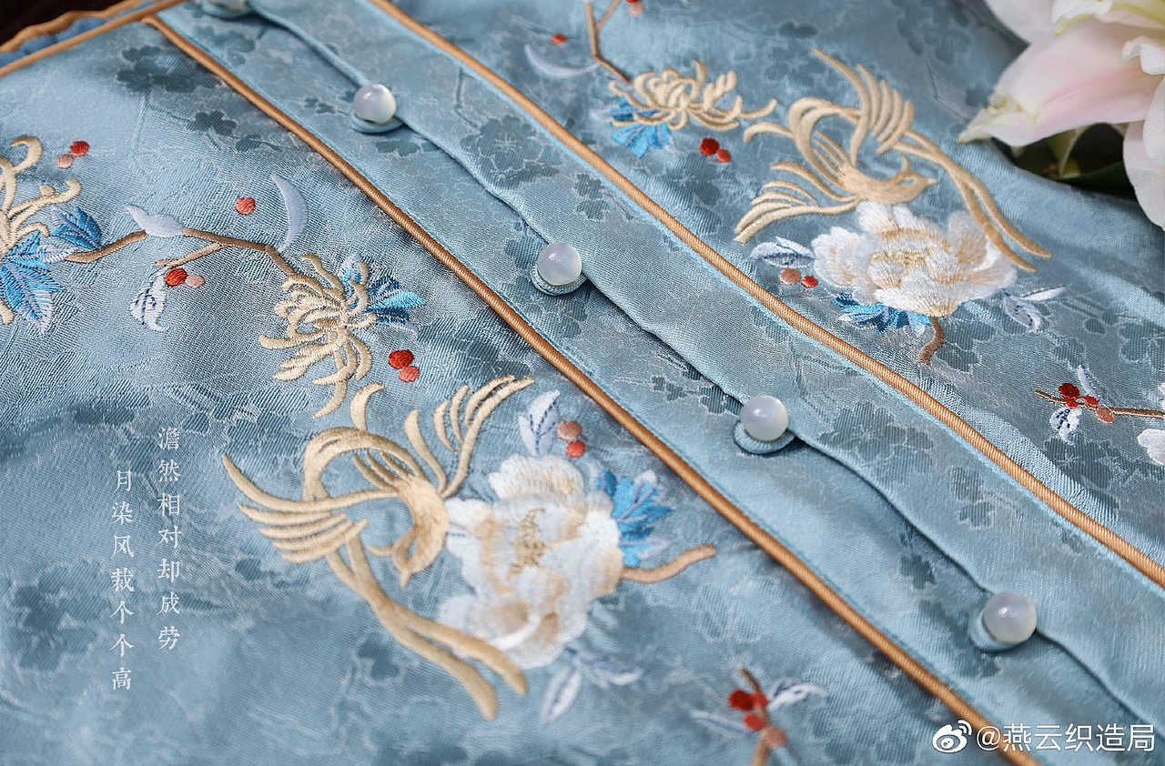 【成品展示】绣花细节（图ZMjYyMTEzNTQ4） - 传统/民族服饰 - 站酷设计师我是泡子呀原创素材 - 站酷ZCOOL