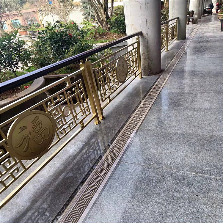 铜雕安全防护栏贵州别墅工程来图定制