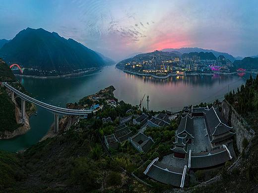 重庆巫山晚霞（个人主页-ZNTQ1NDI0MDQ=） - 风光摄影 - 站酷设计师汪长征原创素材 - 站酷ZCOOL