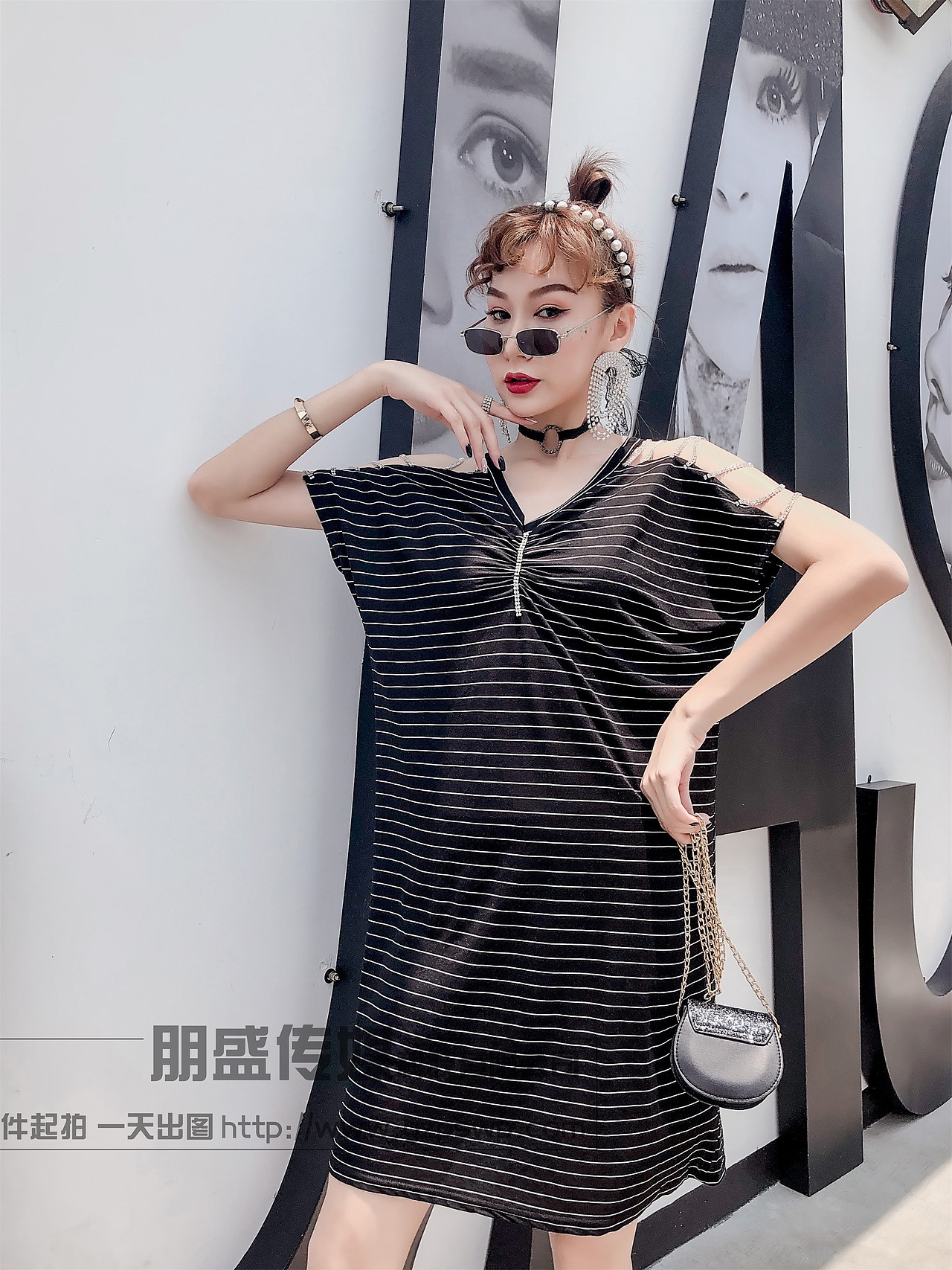 淘宝服装摄影街头潮酷风格