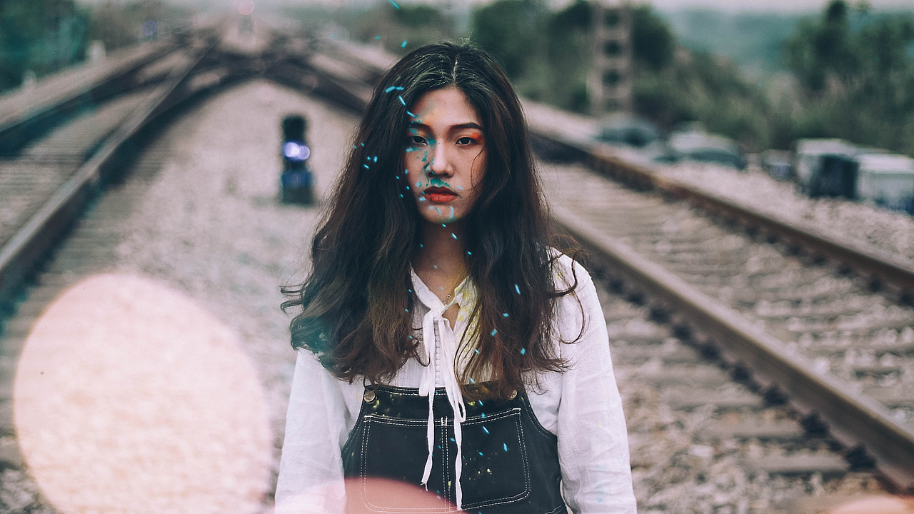 铁轨（图ZMTU5ODU3OTU2） - 人像摄影 - 站酷设计师青铷原创素材 - 站酷ZCOOL