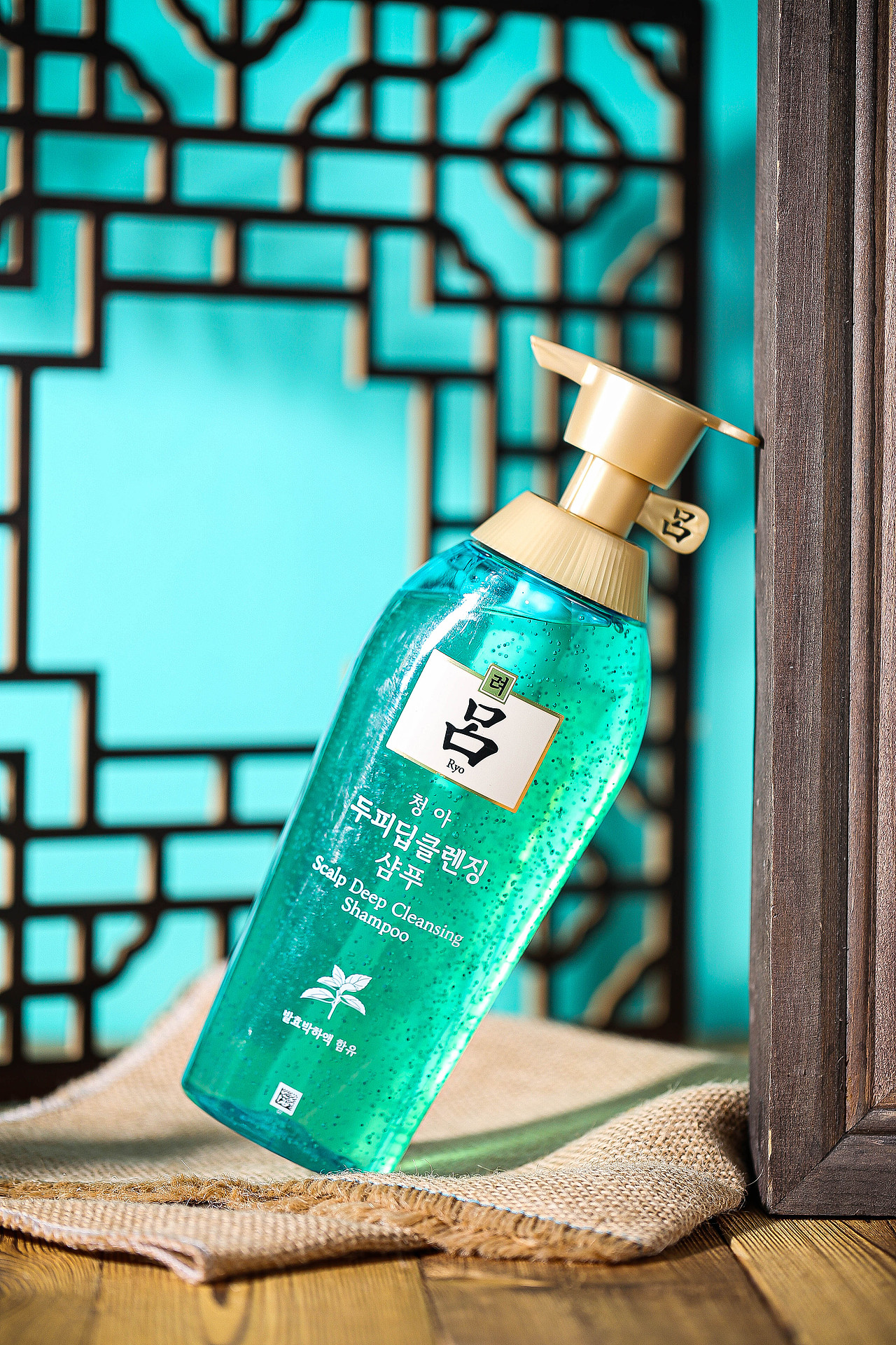 洗发水 绿吕 拍摄|静物产品摄影（图ZMjE5NjU0OTI4） - 产品摄影 - 站酷设计师52Hz摄影师小伟原创素材 - 站酷ZCOOL