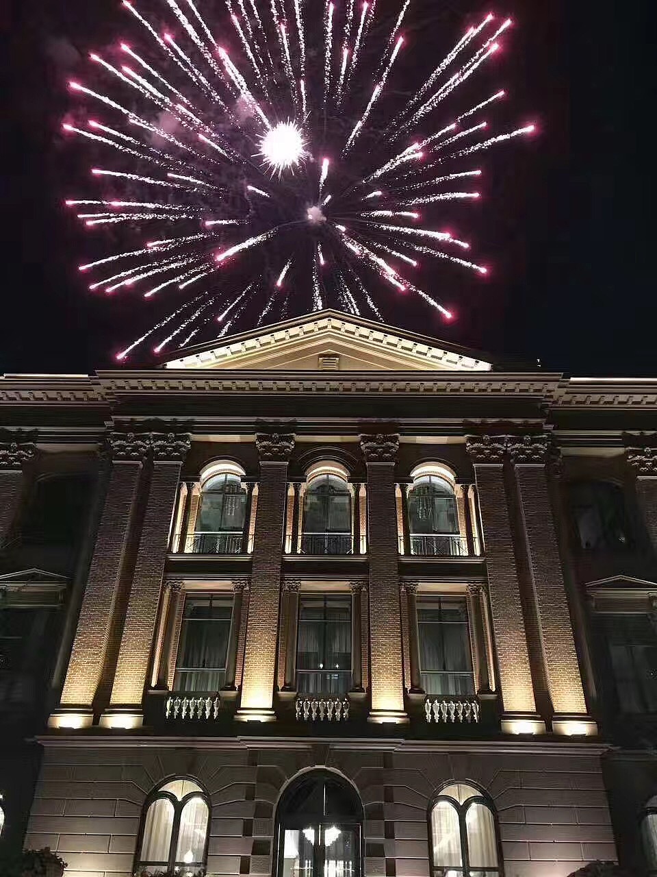 万科翡翠公园营销中心开放