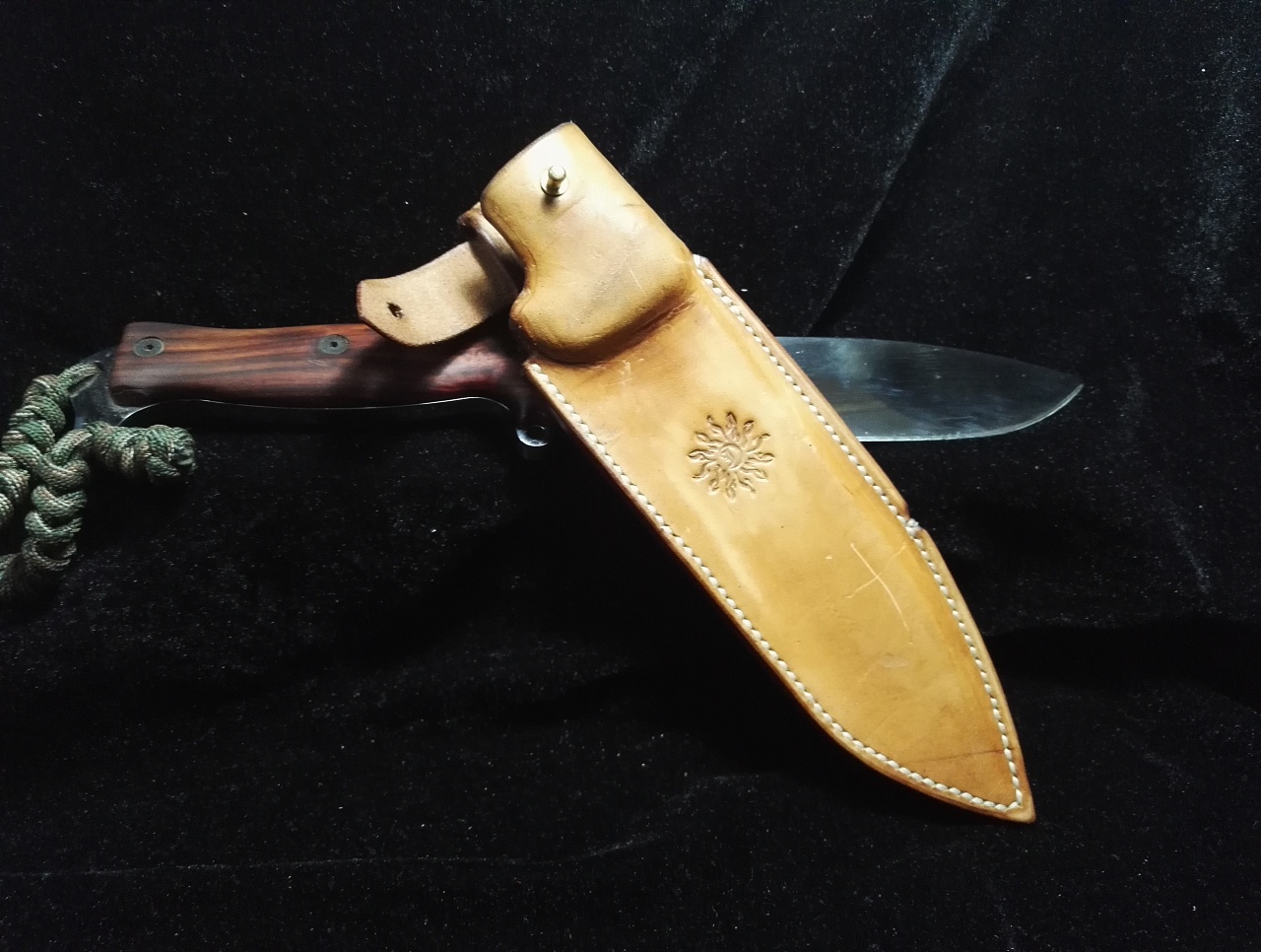 纯手工制作植鞣革原色户外直刀皮套