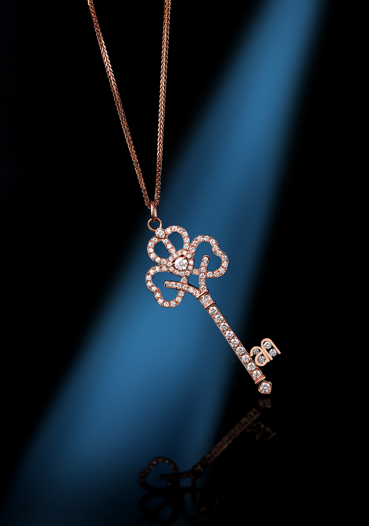 一组珠宝钥匙场景图