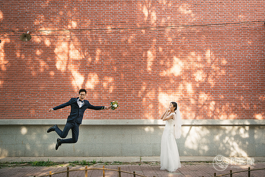 种影像客片 | 带你回我的母校（图ZMTM3Njc3MjA4） - 人像摄影 - 站酷设计师种影像工作室原创素材 - 站酷ZCOOL