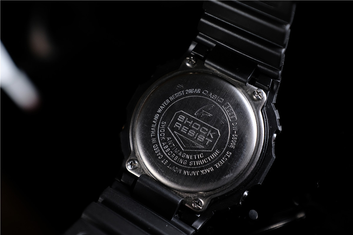 casio卡西欧手表小方块dw-5600bb评测摄影