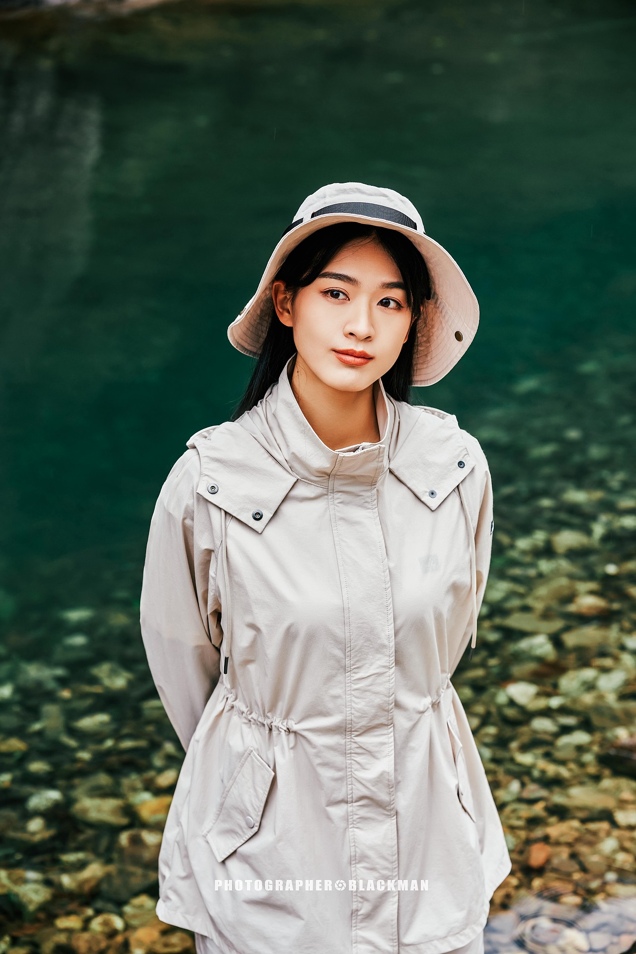 户外服饰（图ZMjg1NTQwNTQw） - 产品摄影 - 站酷设计师黑人不黑原创素材 - 站酷ZCOOL