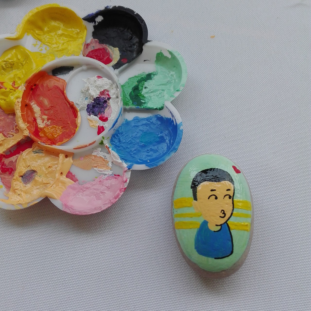 我与小石头（图ZMTQxNjU5MDU2） - 新锐潮流插画 - 站酷设计师哦哟37原创素材 - 站酷ZCOOL