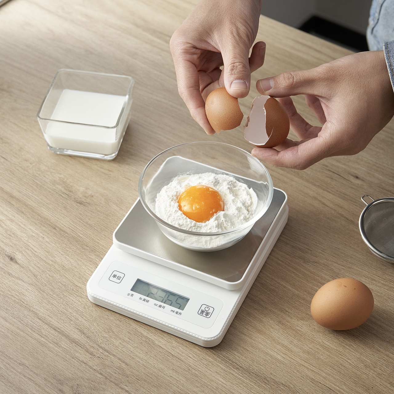 海尔秤类产品拍摄（图ZMzY3NjY3MTI4） - 产品摄影 - 站酷设计师青岛芝麻商业摄影原创素材 - 站酷ZCOOL