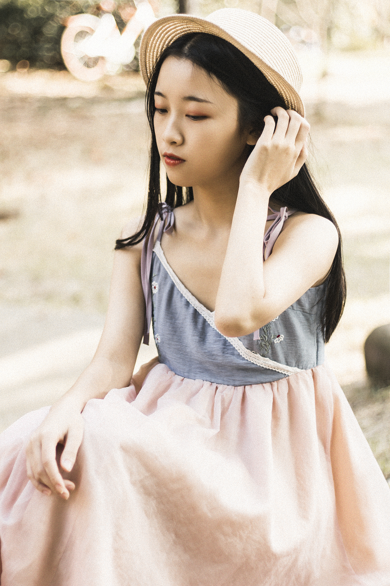 “去做那些自己热爱的事,过好自己真正喜欢的生活”