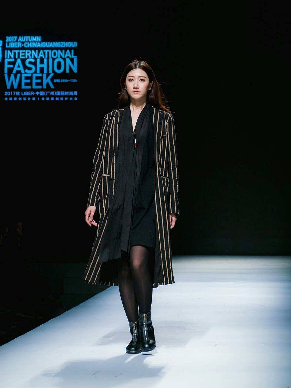 中国（广州）国际时尚周现场视觉体验-3（图ZNzczNzc5NzY=） - 其他 - 站酷设计师瑶璐广告原创素材 - 站酷ZCOOL