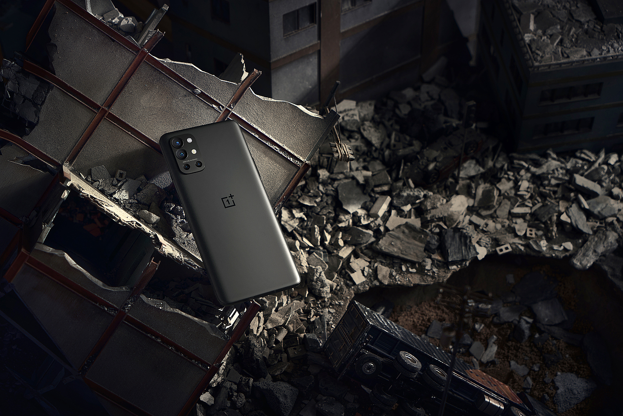 广告摄影 | 一加手机OnePlus 9R主题拍摄（图ZMjU4MzEyNzcy） - 产品摄影 - 站酷设计师Olsen欧阳致远原创素材 - 站酷ZCOOL