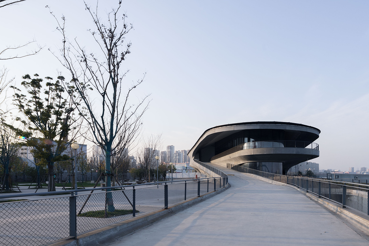 带跑道的“飞船码头”|徐汇西岸新渡口—游客集散中心