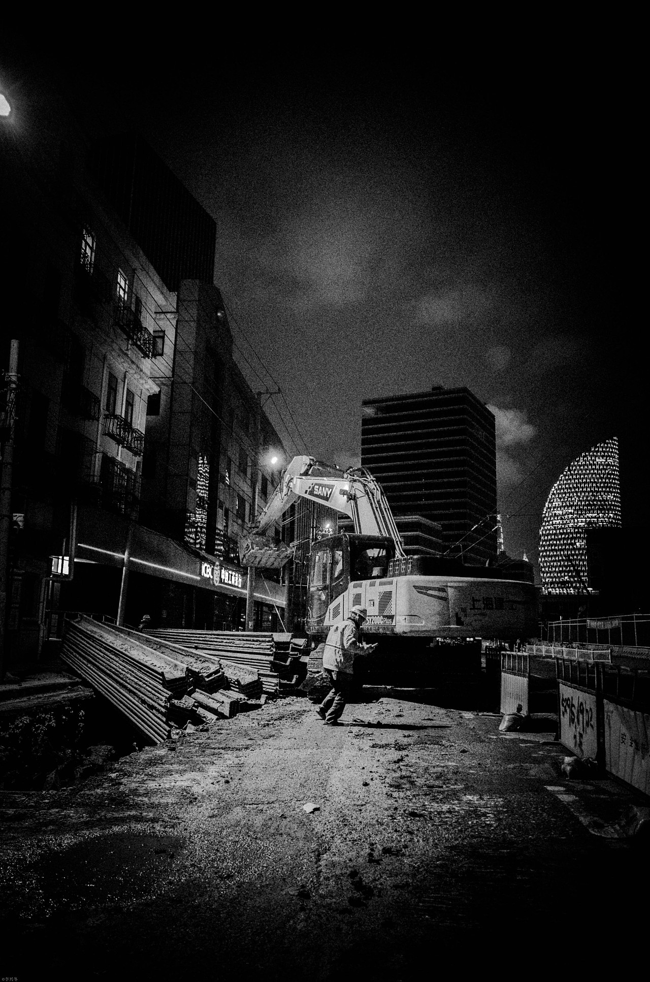 楊樹浦路施工工地紀實（圖ZMjg1ODQwNDg4） - 人文/紀實攝影 - 站酷設(shè)計師北方一陣風原創(chuàng)素材 - 站酷ZCOOL