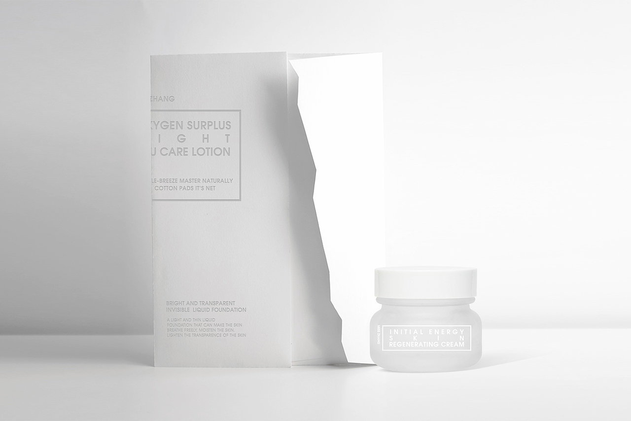 pure white 化妆品·品牌及包装设计