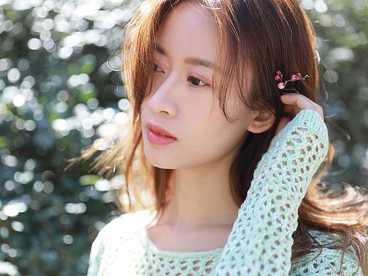 春色和你 都很美