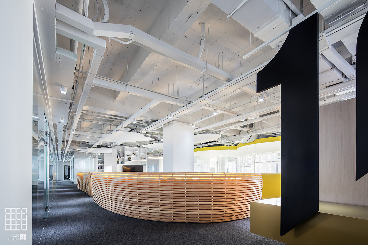 我的甲方是"咪蒙"背后的90后-办公空间环境设计