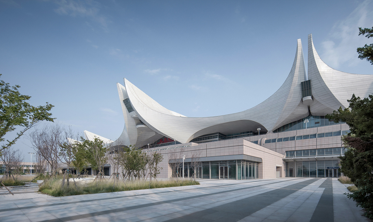 建筑摄影|青岛红岛站