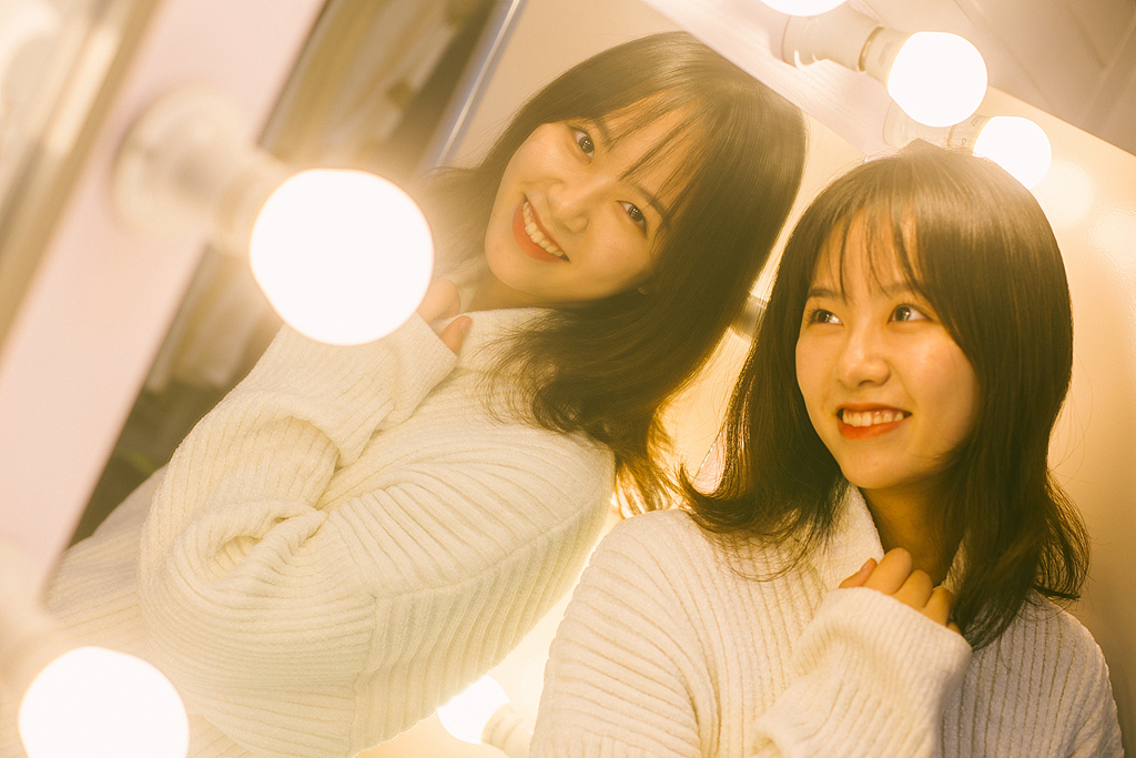 沈阳约拍——室内家居布景作品（图ZMTg3NjcxMDk2） - 人像摄影 - 站酷设计师家麟的画原创素材 - 站酷ZCOOL