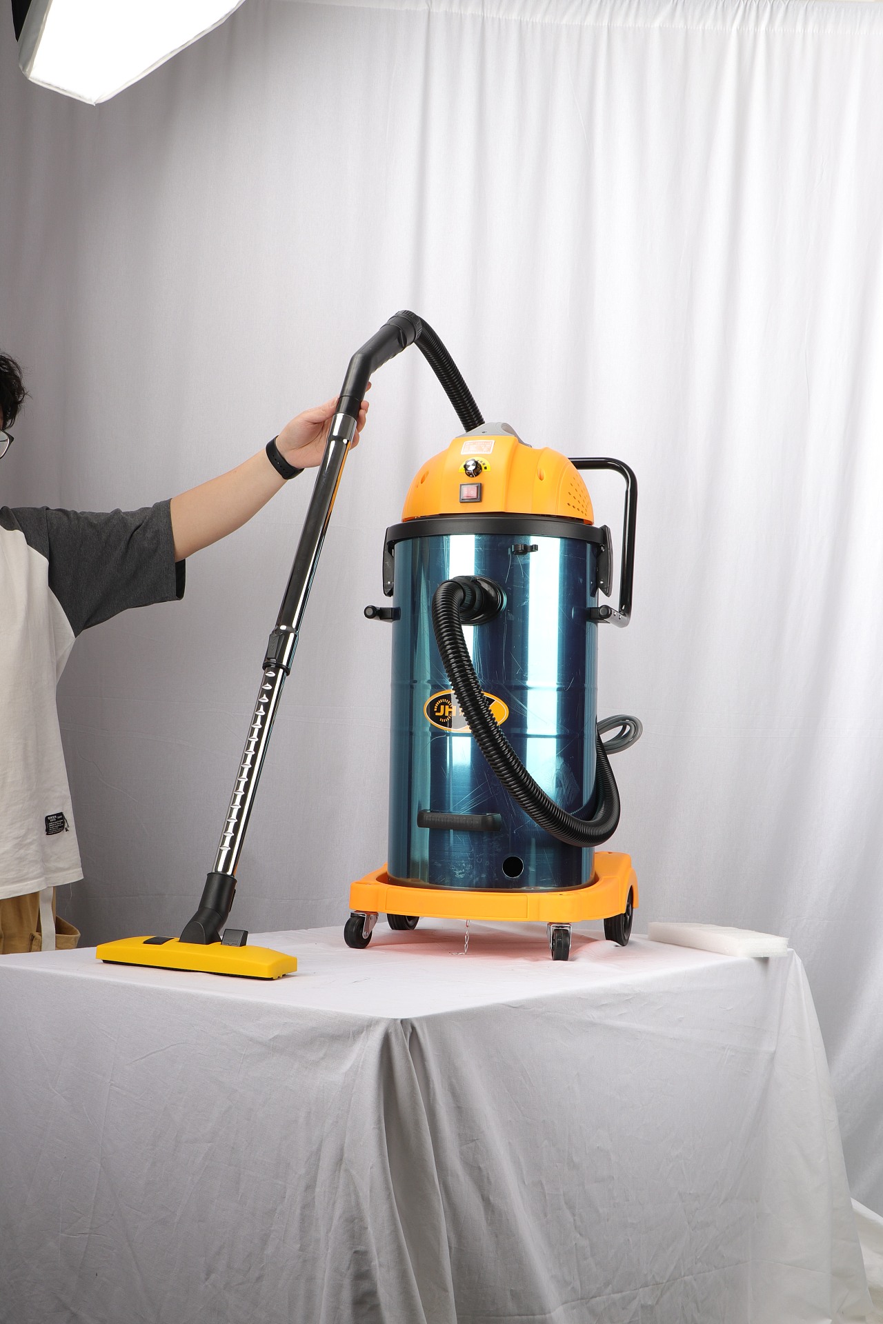 修吸尘器系列 最近修的图