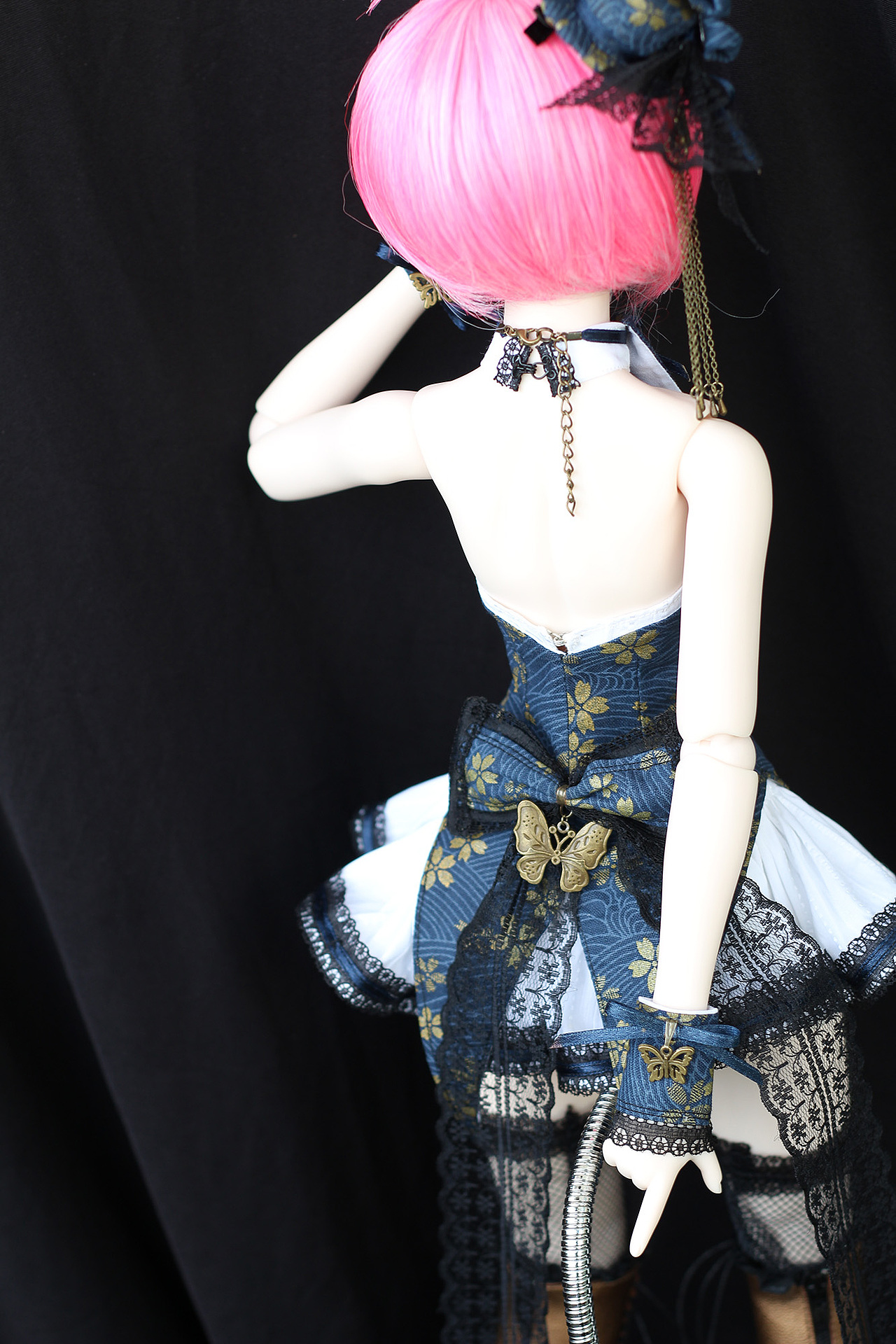 娃娃衣服设计IDOL打歌服。