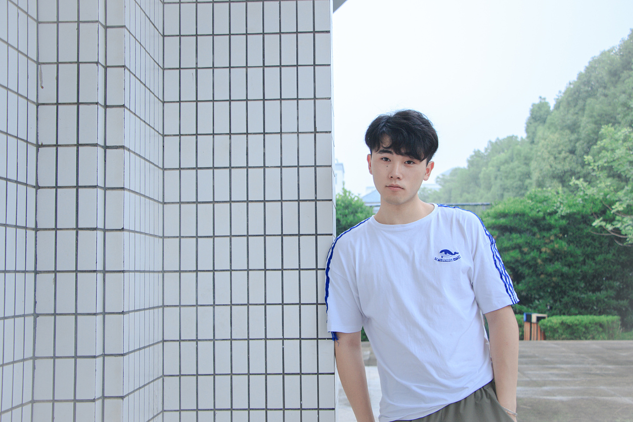 男生校园毕业写真