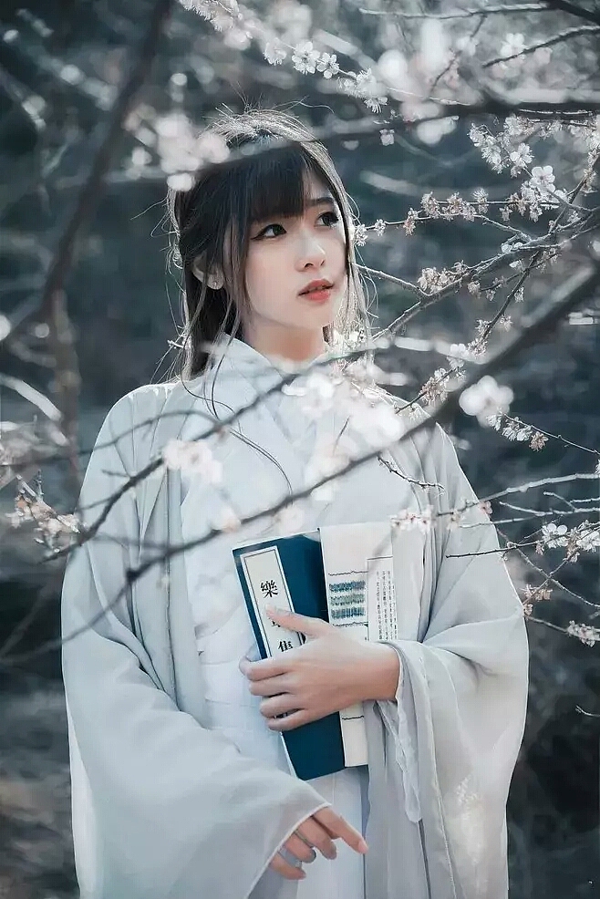 汉服（图ZMTQ3NTY1NDQ0） - 绘画 - 站酷设计师Z98775456原创素材 - 站酷ZCOOL