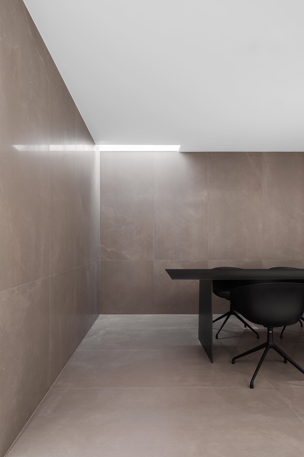 巴黎世家瓷砖展厅（图ZMjQxNjg1OTYw） - 环境/建筑摄影 - 站酷设计师建筑空间摄影吴昂原创素材 - 站酷ZCOOL