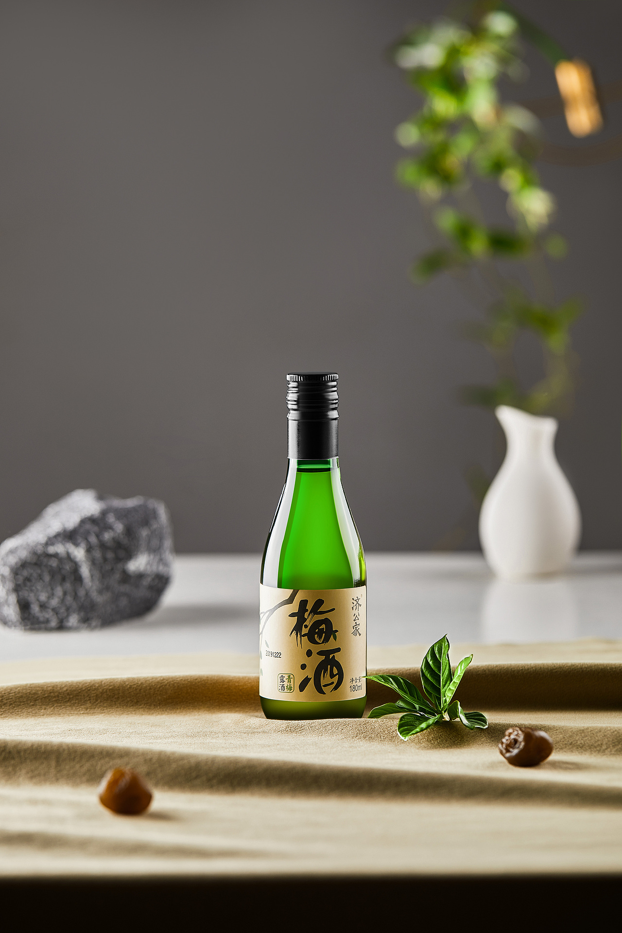 电商摄影 | 梅酒，小酌（图ZMjc1OTQ0Njg4） - 产品摄影 - 站酷设计师黑色的墨染上安详原创素材 - 站酷ZCOOL