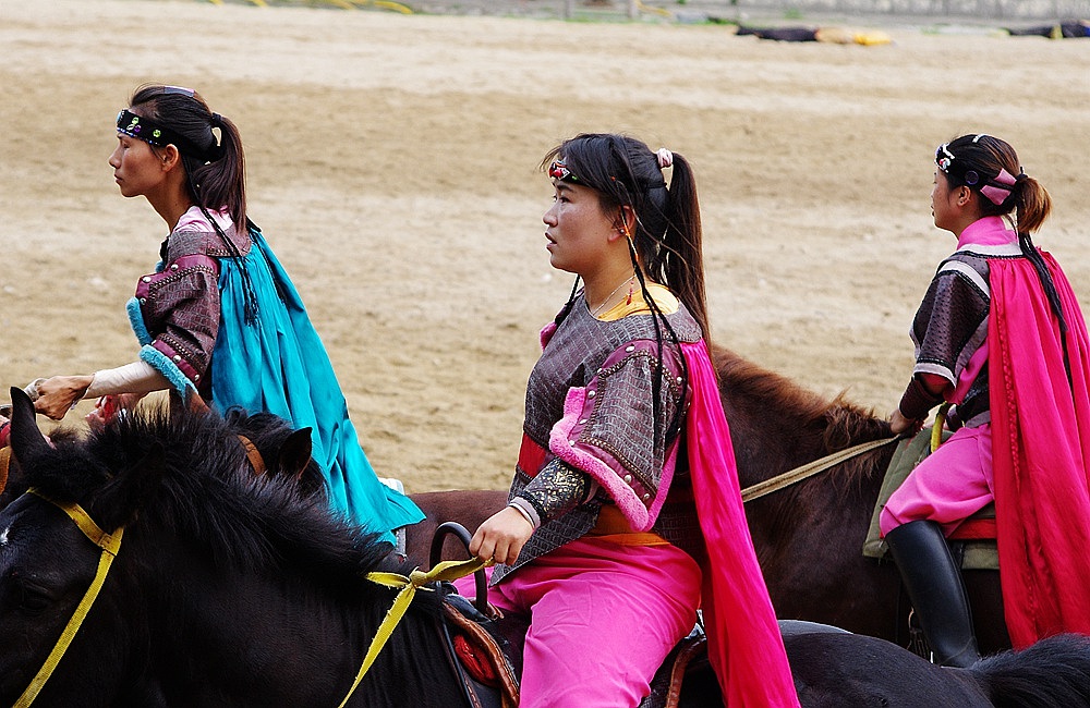 锦绣中华马战实景表演《金戈王朝》